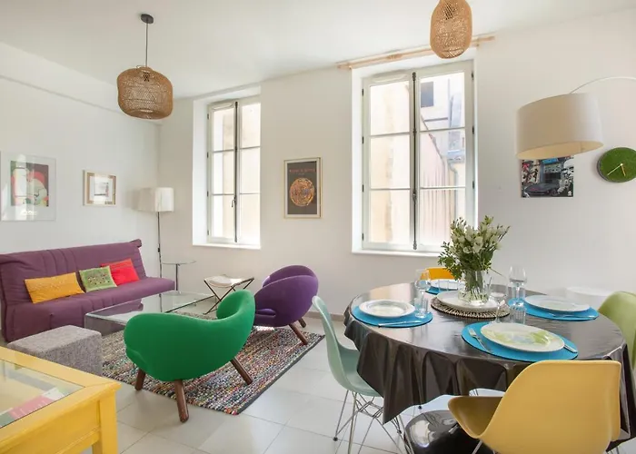 L\'Olivier - Bel Appartement Au Calme A 2 Pas Du Vieux Port