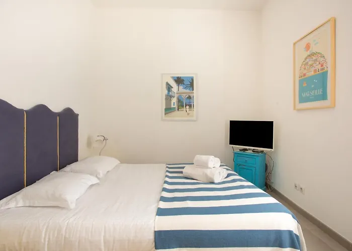 L\'Olivier - Bel Appartement Au Calme A 2 Pas Du Vieux Port